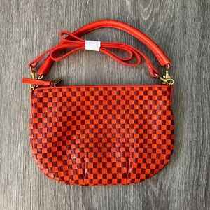 CLARE V PETIT MOYEN MESSENGER BAG in cherry red NWT